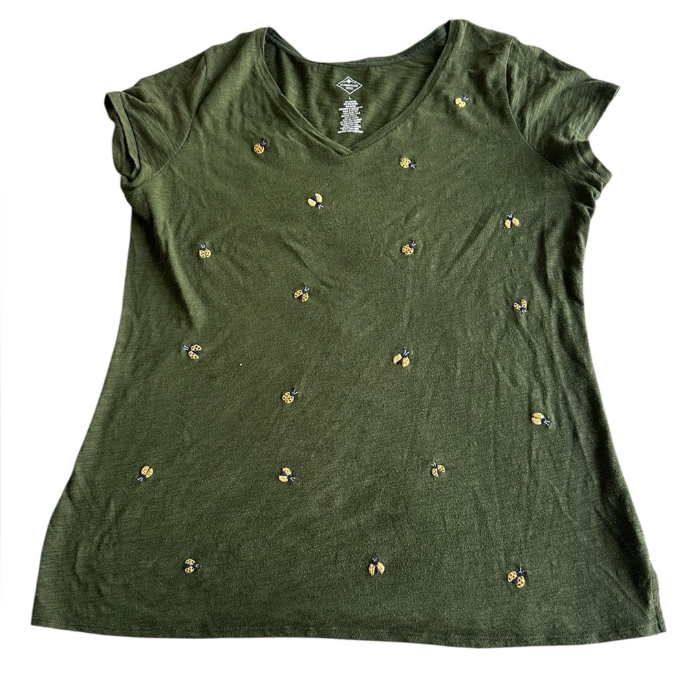 St. john’s bay bumble bee light weight green short sleeves women’s large t-shirt
